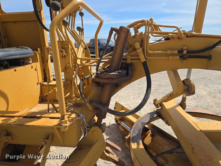 image for item ET1470 1993 Fiatallis 65-B rigid frame motor grader