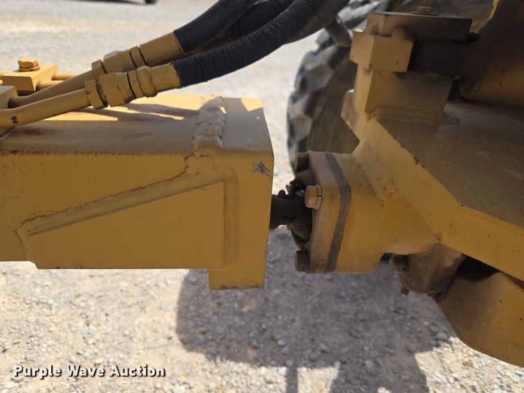 image for item ET1470 1993 Fiatallis 65-B rigid frame motor grader