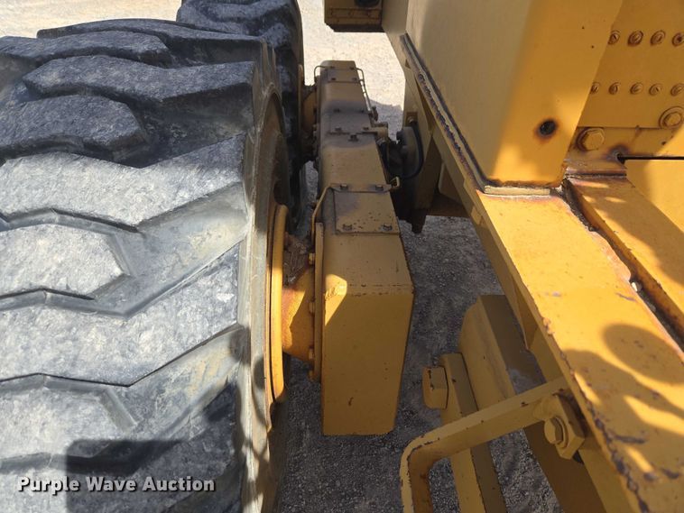 image for item ET1470 1993 Fiatallis 65-B rigid frame motor grader