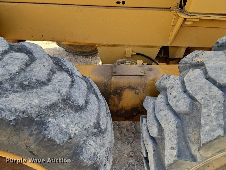 image for item ET1470 1993 Fiatallis 65-B rigid frame motor grader