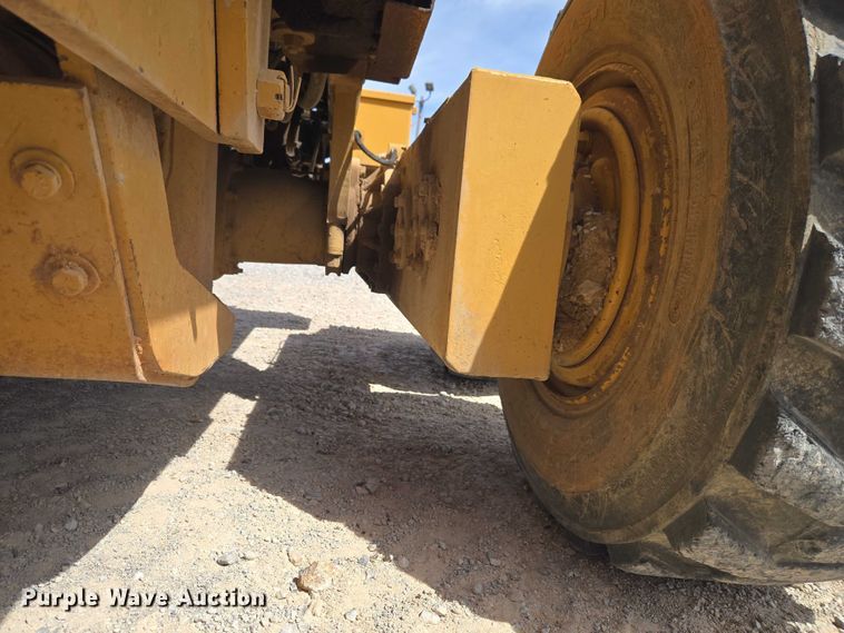 image for item ET1470 1993 Fiatallis 65-B rigid frame motor grader