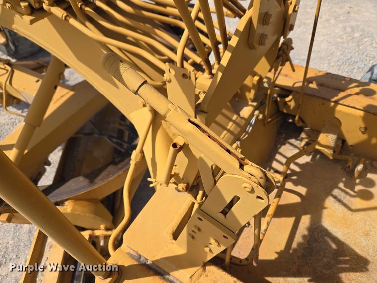 image for item ET1470 1993 Fiatallis 65-B rigid frame motor grader