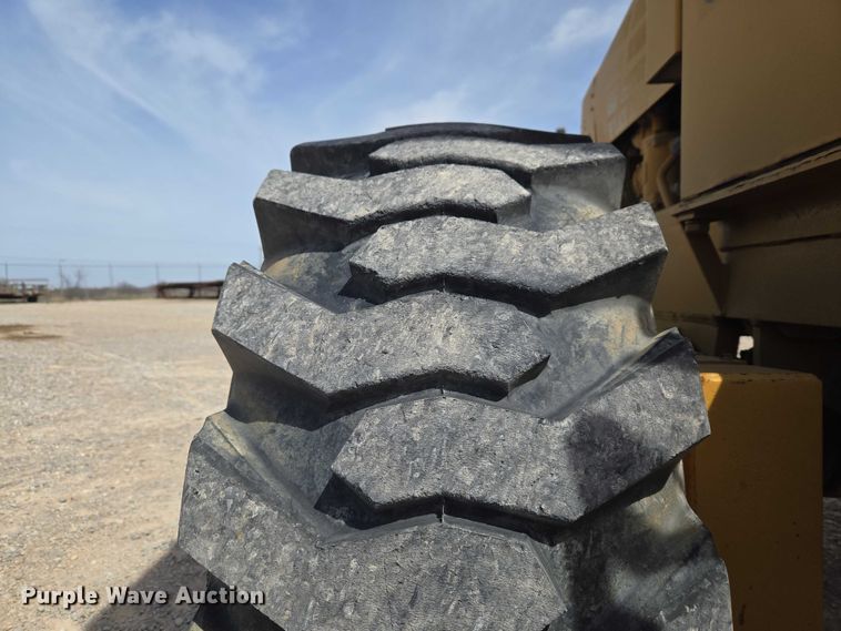 image for item ET1470 1993 Fiatallis 65-B rigid frame motor grader