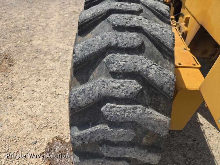 image for item ET1470 1993 Fiatallis 65-B rigid frame motor grader