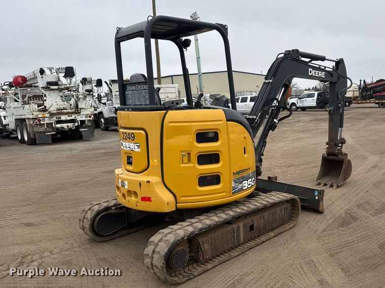 image for item ET1641 2020 John Deere 35G Mini excavator