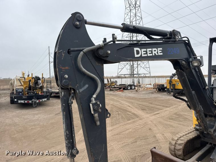 image for item ET1641 2020 John Deere 35G Mini excavator