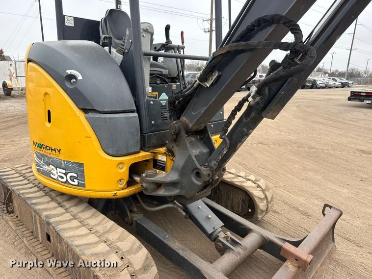 image for item ET1641 2020 John Deere 35G Mini excavator