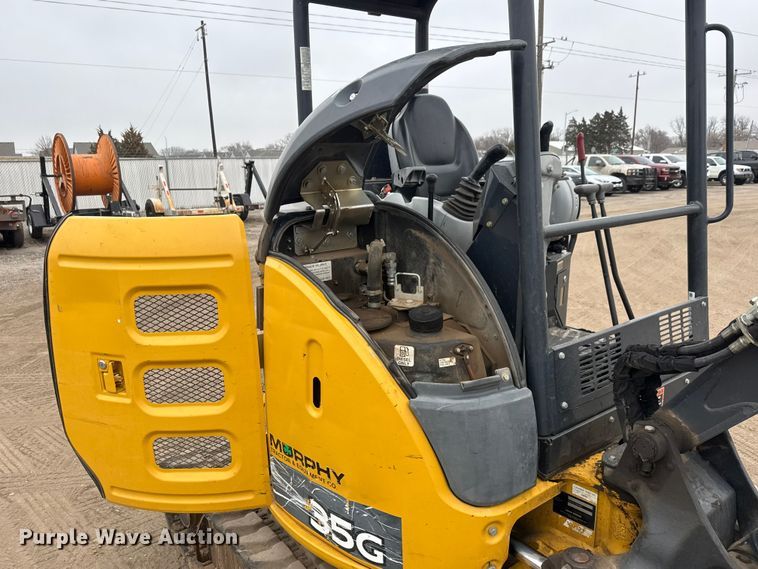 image for item ET1641 2020 John Deere 35G Mini excavator