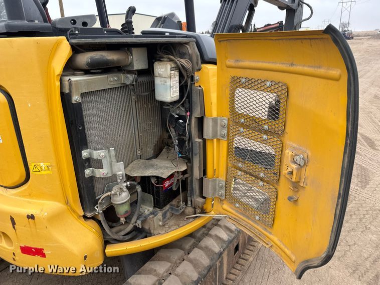 image for item ET1641 2020 John Deere 35G Mini excavator