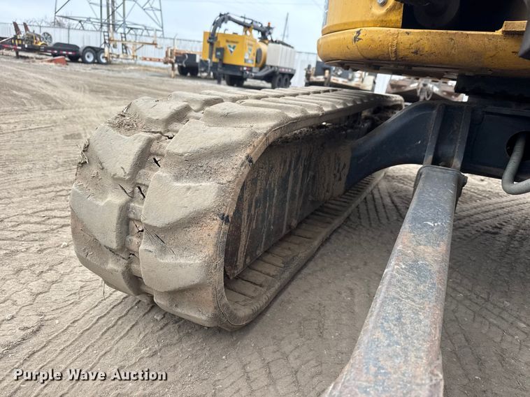 image for item ET1641 2020 John Deere 35G Mini excavator