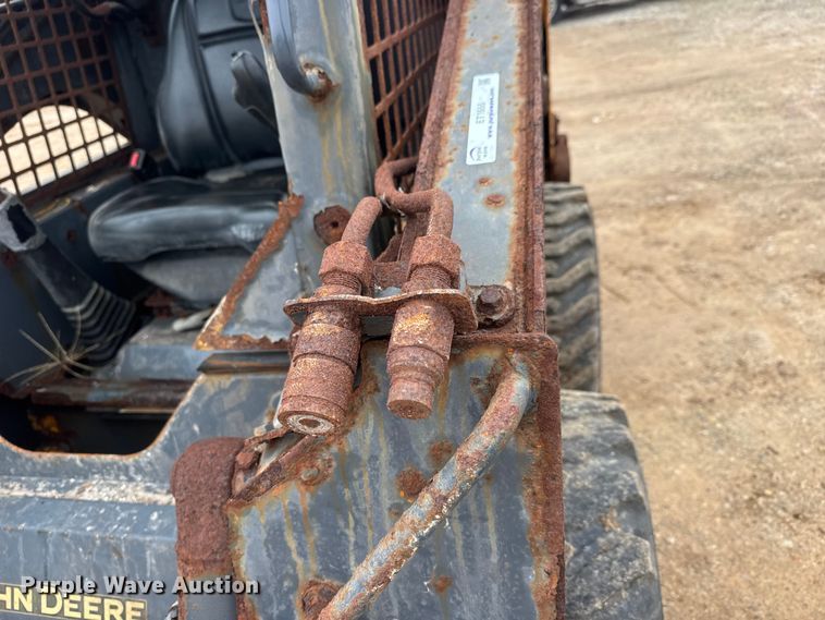 image for item ET1655 2015 John Deere 314G skid steer loader