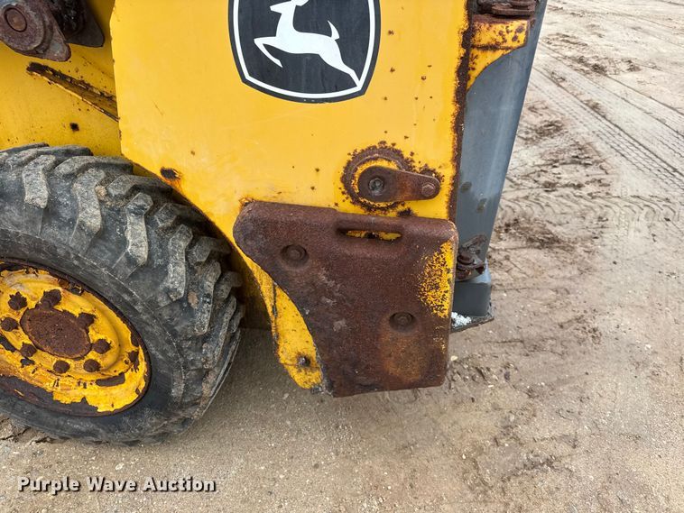 image for item ET1655 2015 John Deere 314G skid steer loader