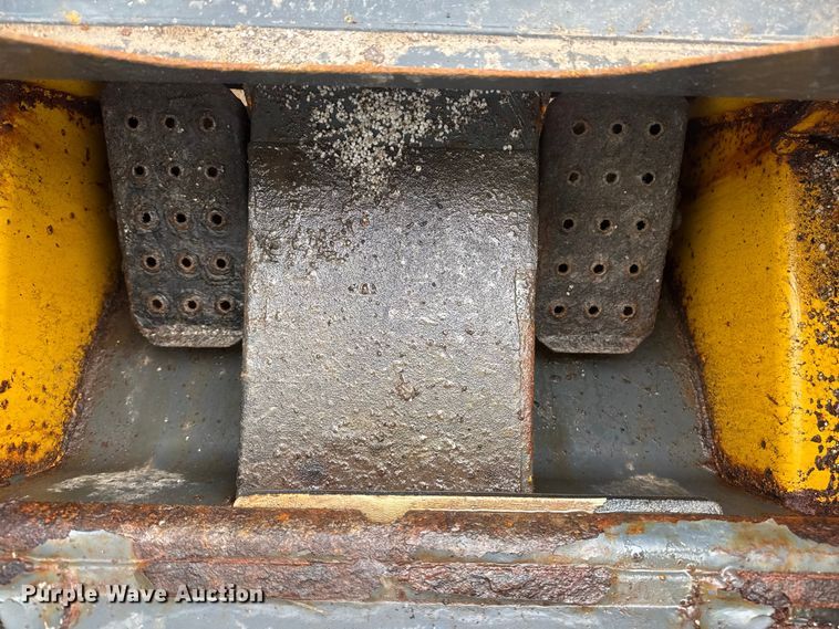 image for item ET1655 2015 John Deere 314G skid steer loader