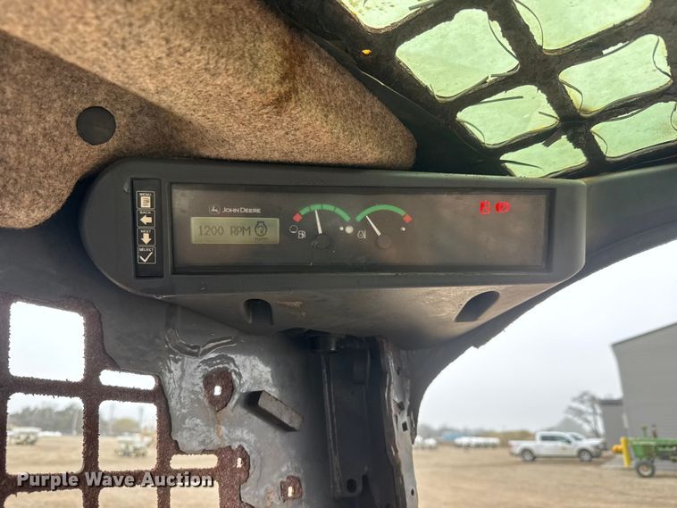 image for item ET1655 2015 John Deere 314G skid steer loader