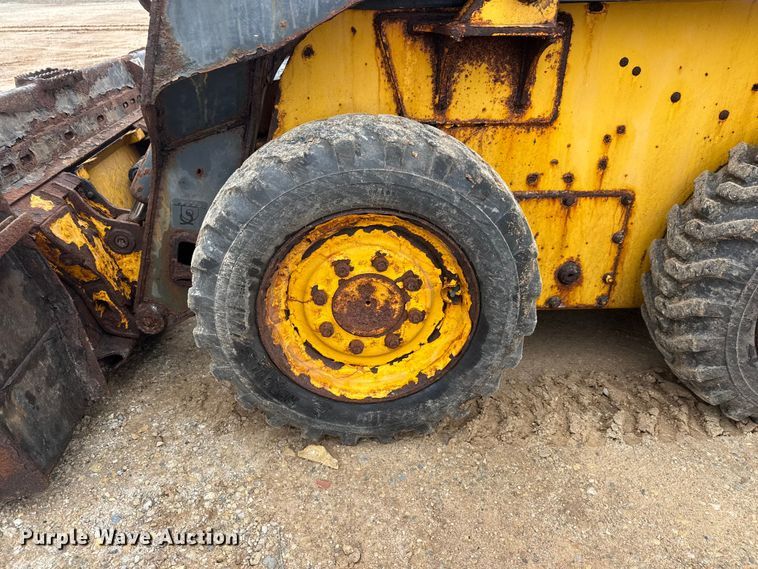 image for item ET1655 2015 John Deere 314G skid steer loader