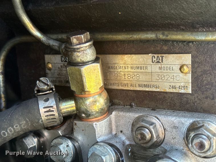 image for item ET1673 2005 Caterpillar 232B skid steer loader