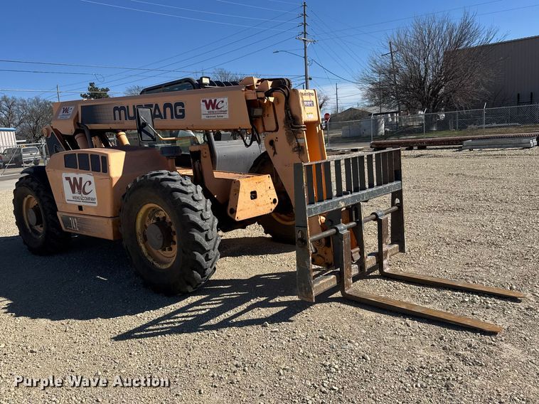 image for item ET1710 Mustang 742 telehandler