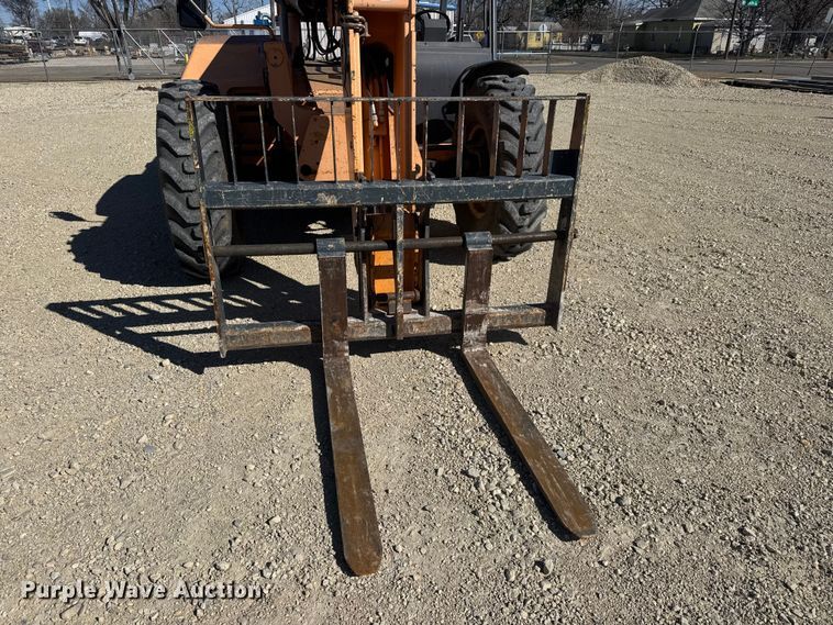 image for item ET1710 Mustang 742 telehandler