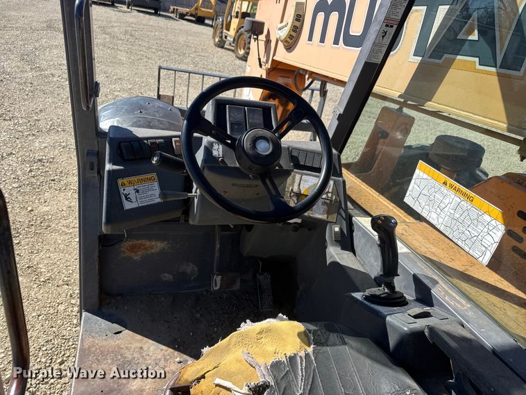 image for item ET1710 Mustang 742 telehandler