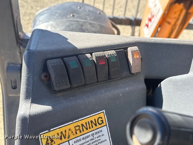 image for item ET1710 Mustang 742 telehandler