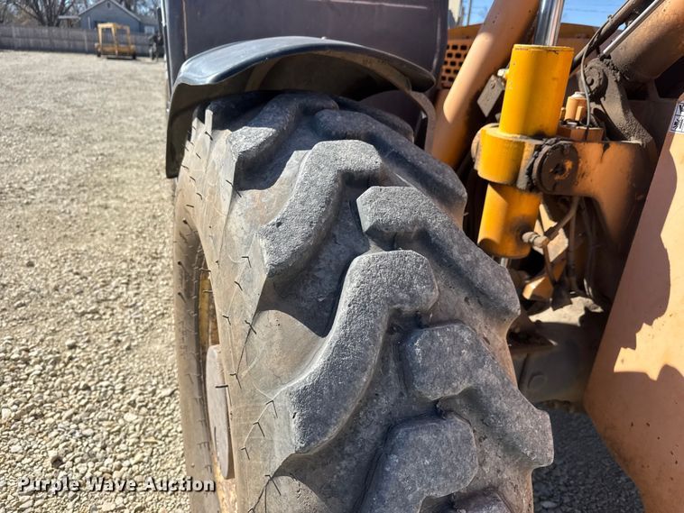 image for item ET1710 Mustang 742 telehandler