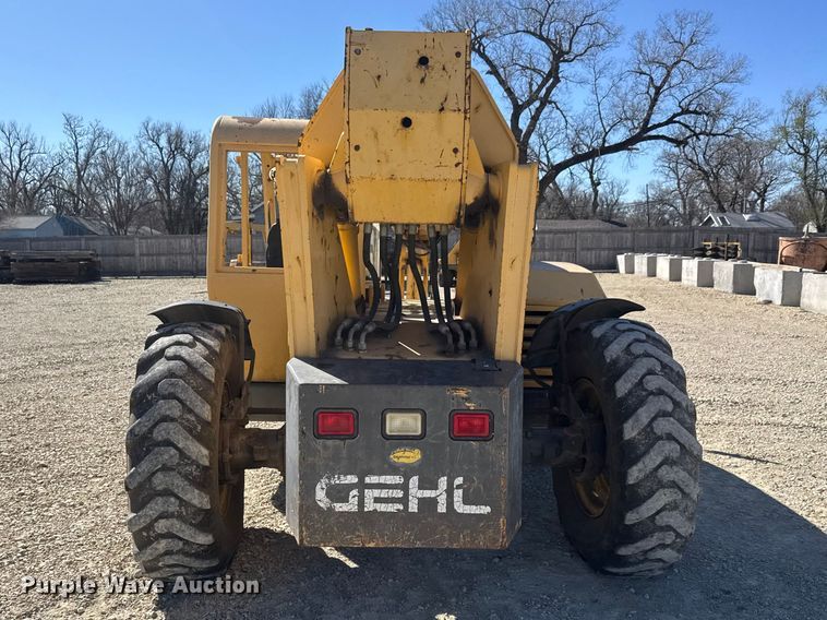 image for item ET1711 1999 Gehl DL-8H telehandler