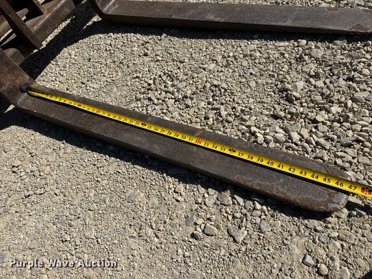 image for item ET1711 1999 Gehl DL-8H telehandler