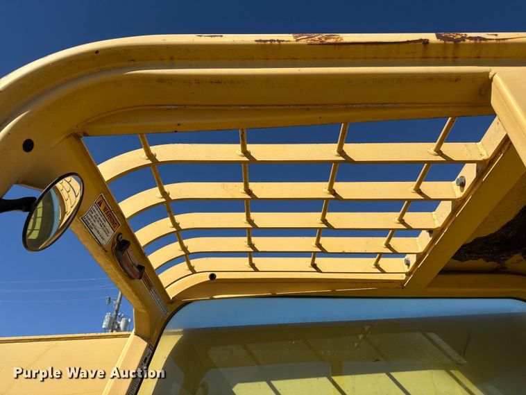 image for item ET1711 1999 Gehl DL-8H telehandler