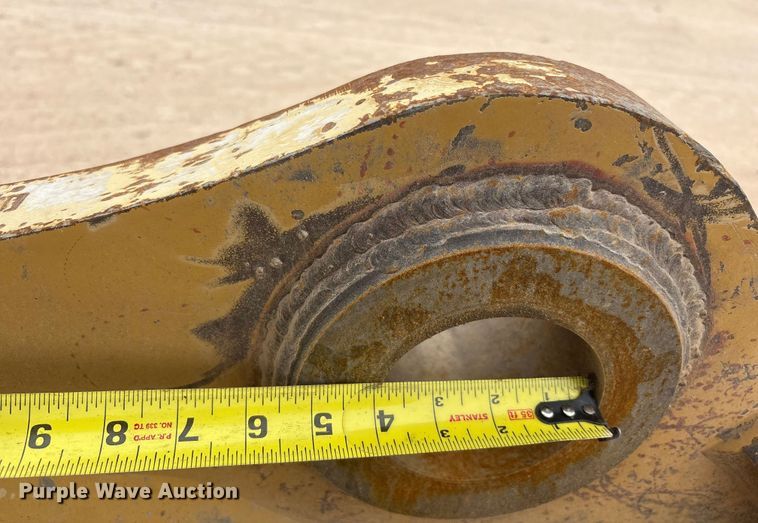 image for item EU4853 Caterpillar excavator quick coupler