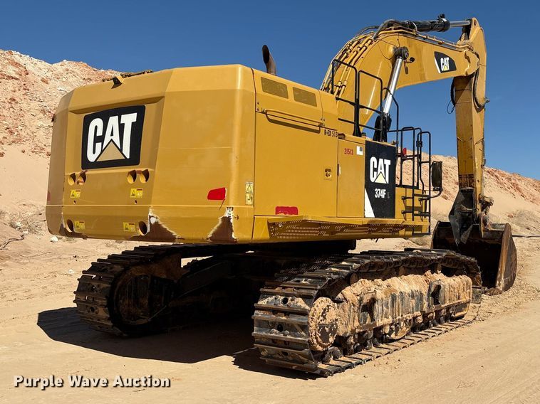 image for item EU4946 2018 Caterpillar 374FL excavator