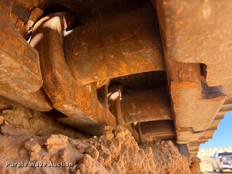 image for item EU4946 2018 Caterpillar 374FL excavator