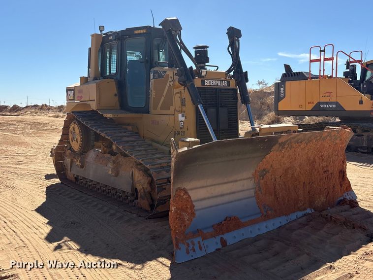 image for item EU4947 2012 Caterpillar D6TXW dozer