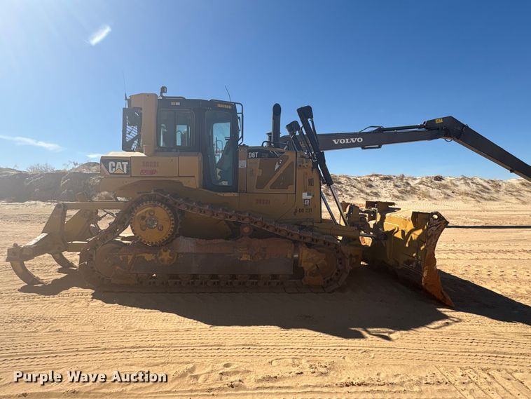 image for item EU4947 2012 Caterpillar D6TXW dozer