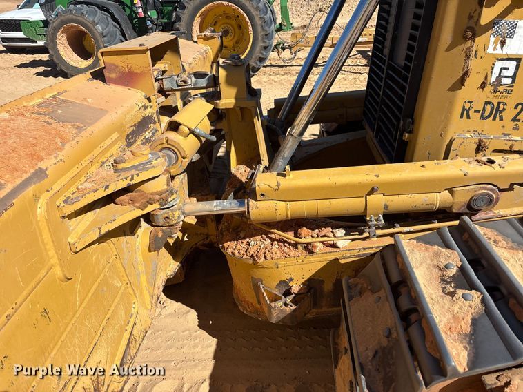 image for item EU4947 2012 Caterpillar D6TXW dozer
