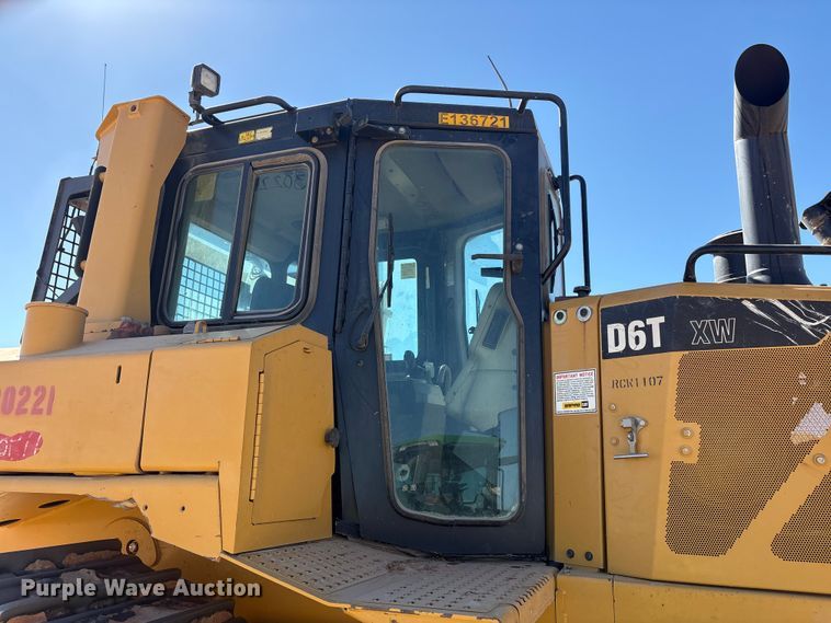 image for item EU4947 2012 Caterpillar D6TXW dozer