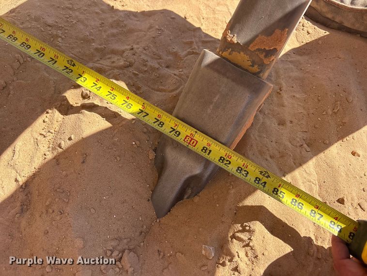 image for item EU4947 2012 Caterpillar D6TXW dozer