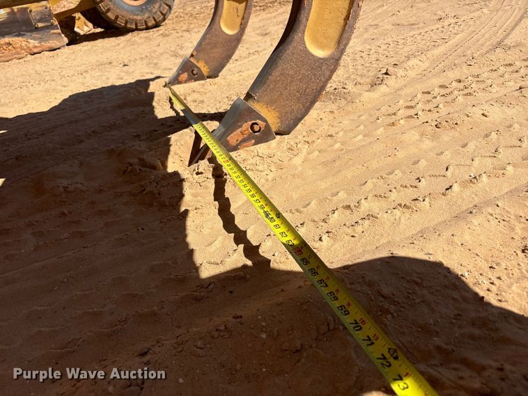 image for item EU4947 2012 Caterpillar D6TXW dozer