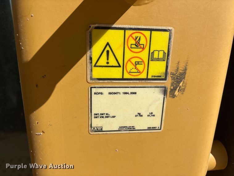 image for item EU4947 2012 Caterpillar D6TXW dozer