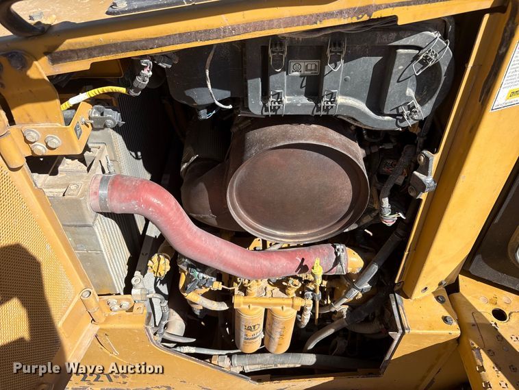 image for item EU4947 2012 Caterpillar D6TXW dozer