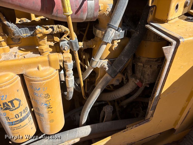 image for item EU4947 2012 Caterpillar D6TXW dozer