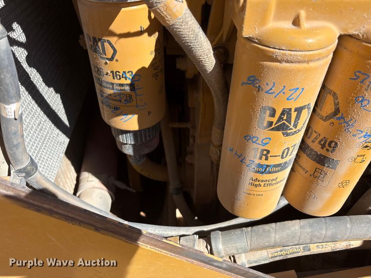 image for item EU4947 2012 Caterpillar D6TXW dozer