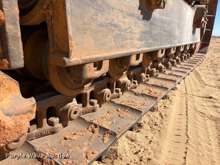 image for item EU4947 2012 Caterpillar D6TXW dozer