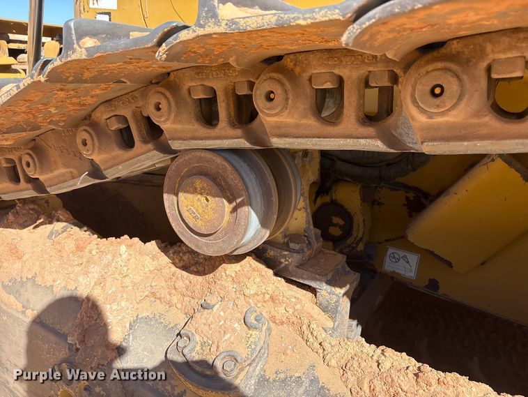 image for item EU4947 2012 Caterpillar D6TXW dozer