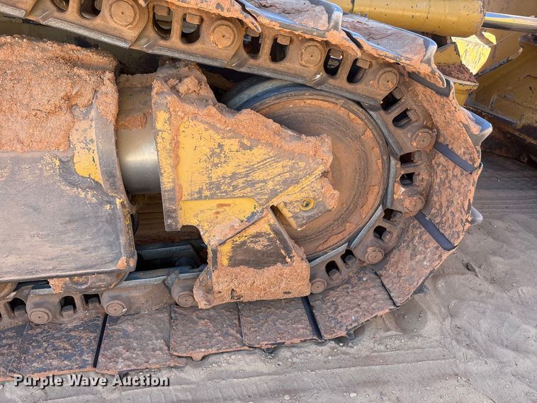 image for item EU4947 2012 Caterpillar D6TXW dozer