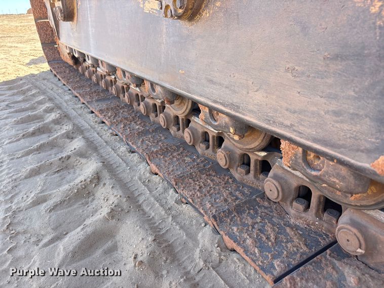 image for item EU4947 2012 Caterpillar D6TXW dozer