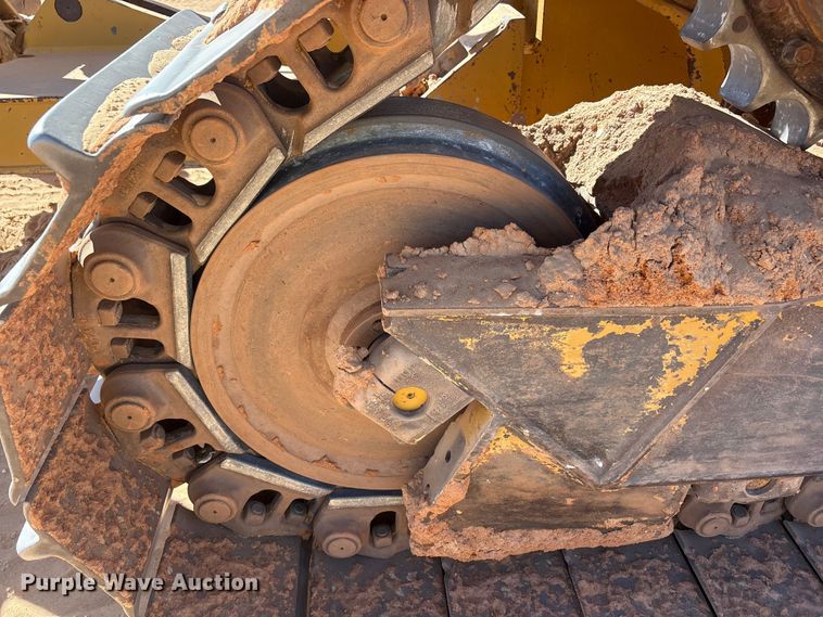 image for item EU4947 2012 Caterpillar D6TXW dozer