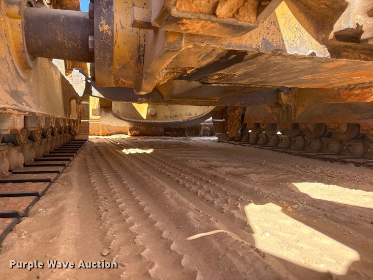 image for item EU4947 2012 Caterpillar D6TXW dozer