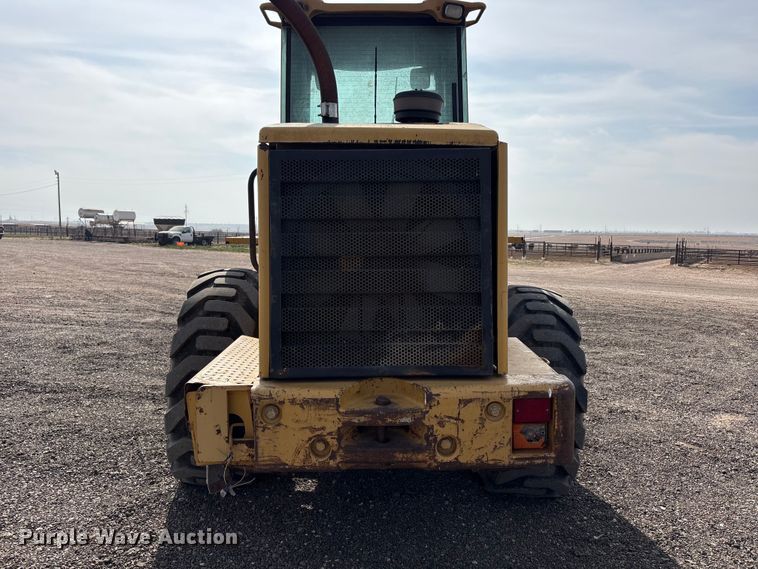 image for item EU4984 1999 Caterpillar 928G wheel loader