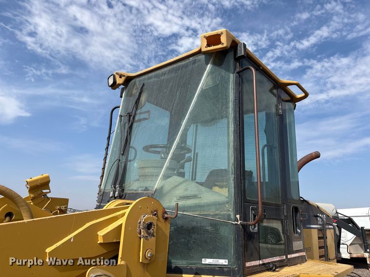 image for item EU4984 1999 Caterpillar 928G wheel loader