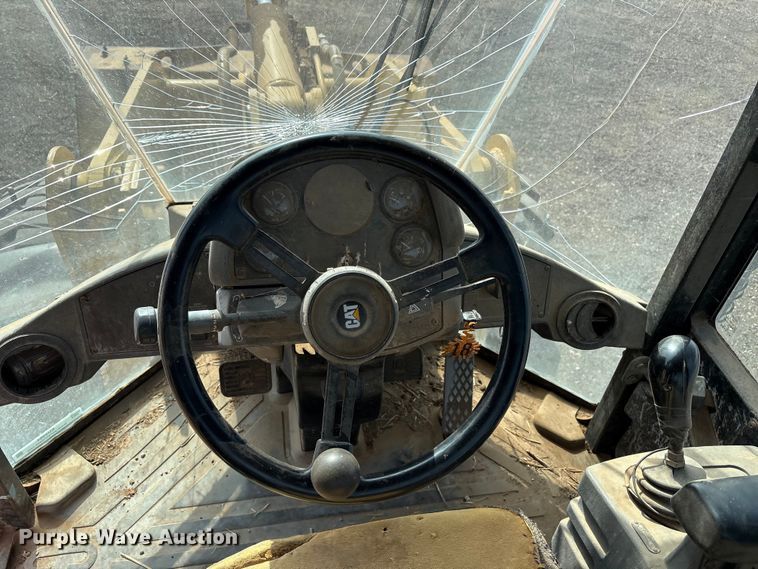 image for item EU4984 1999 Caterpillar 928G wheel loader